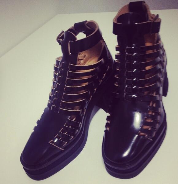 ELLEUK's tweet photo. #ELLEfashioncupboard #firstlook... @PURIFIEDSHOES +The lastest from the fashion cupboard, here http://t.co/ypNHtbAg8X http://t.co/u1AE8oHtg7
