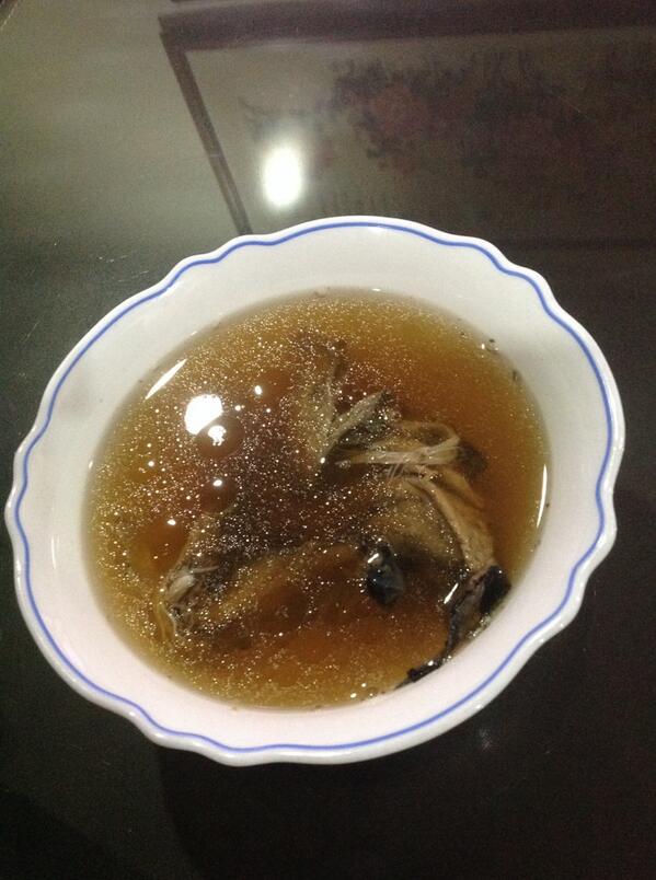 s_sxbrina's tweet image. @Farah_Nadi4h you jelly? #herbalsoup #newrecipe