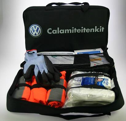 AutoPoppeShop's tweet photo. Goed voorbereid op reis gaan. #VW #calamiteitenkit. Nu bij @AutoPoppe € 29,95 http://t.co/gv7JZpghu5
