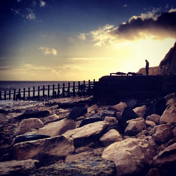 Streetworkoutme's tweet photo. @Streetworkoutme meets sea workout. Train whenever - wherever! #streetworkout #fitness #train #health #lifestyle http://t.co/Pg7G7iq0C2