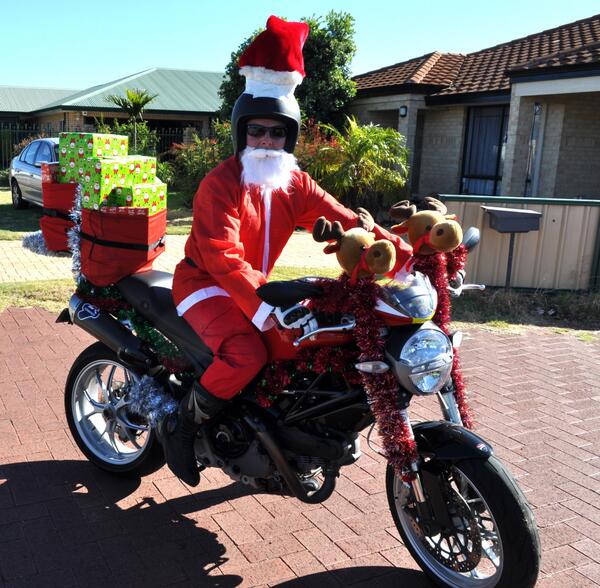 InstinctMonster's tweet photo. Monster Tales Christmas Contest: first prize! Congratulations to @DucatiDazza http://t.co/ViqgJtWz59