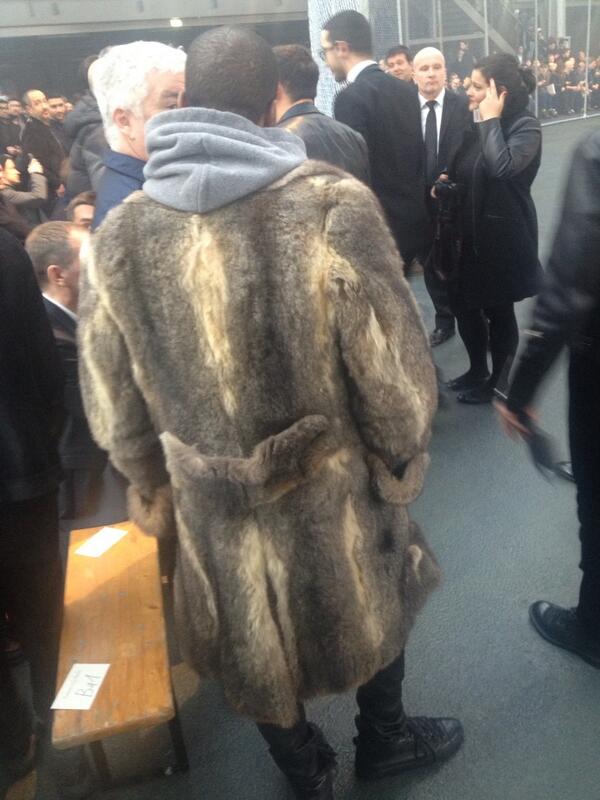 Thomas Adamson on X: Kanye West catches up with critic Tim Blanks at  Givenchy Paris show in enviable rabbit fur coat  / X