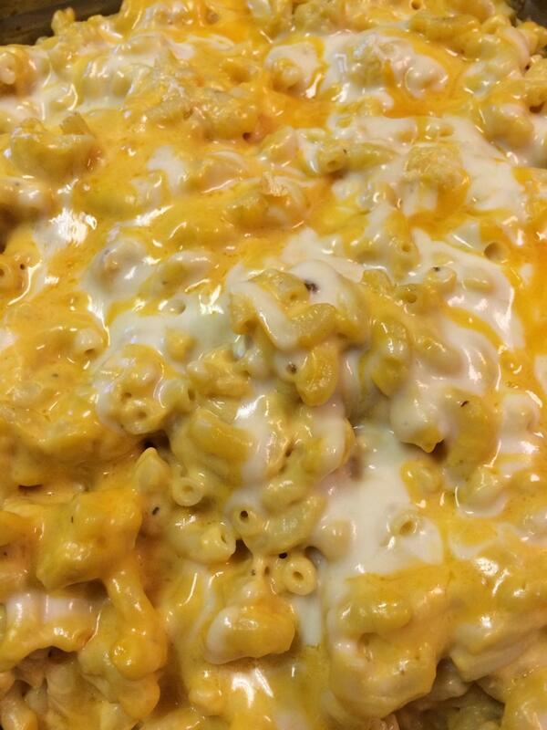 Park Ave btw 33rd St and 32nd St from 11:00 to 3:00 today! New York Aged Cheddar Mac and Cheese! #Delicious #nyc