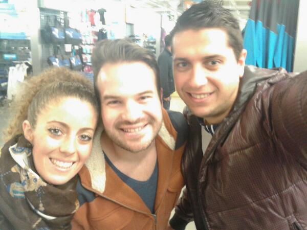 JoseA_Rubio's tweet photo. En dechatlon descambianfo una goma con @Albertogd22 @Inma_Psi http://t.co/keNuZDv5cu
