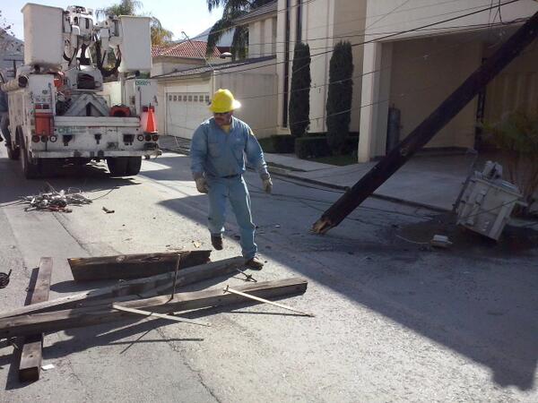 Cubriendo el desmadrito que se aventaron en Colorines.