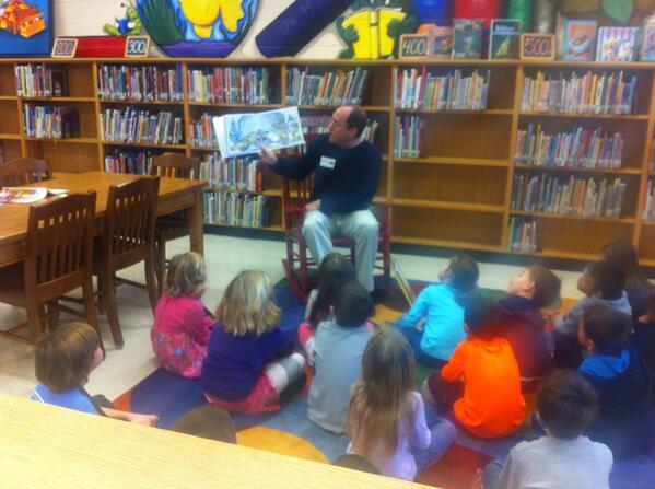 HFESMediaCenter's tweet photo. Local School Board candidate, John Harmon stopped by to read to kindergarten today! http://t.co/VeB0sshQSd