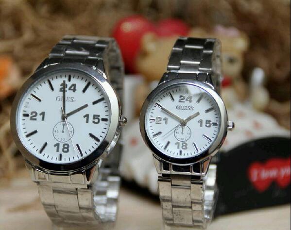iklnfree's tweet photo. ✔ jam tangan couple MURAH 100rb/psg cuma di @6thproject ,cek http://t.co/fwuSAt9YQv @CelotehPROMO http://t.co/l30bRh95az