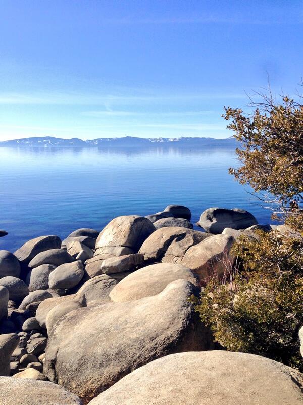 AnomalyWine's tweet photo. The weather is so beautiful that we are trying not to think about winter http://t.co/0LEWHcBC4G
