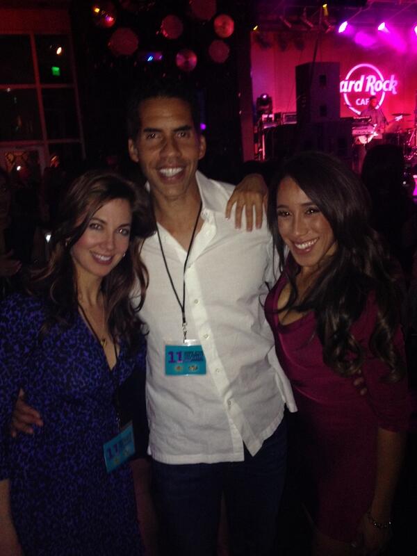RoxanneWilder's tweet photo. Having fun at Hard Rock! And thank you so much, Blair @volumehair ! I LOVE my new hair color! You are the best! http://t.co/Mqryqg63Jw