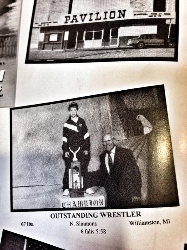 ItsAScrapLife's tweet photo. 6 falls in 5:58. @Elstrangler dominating at 67lbs. Suplay #TulsaNationals http://t.co/6xtQlJm7Do