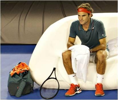 SynergyOB's tweet photo. Roger Federer seats on Synergy’s FUGU Kuki inflatable sofa at the Australian Open! http://t.co/tbMukb4eZy