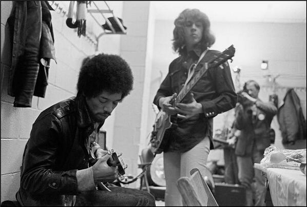 GuitarPlayerNow's tweet photo. Happy Birthday to @RollingStones guitarist, Mick Taylor. Backstage with Jimi Hendrix in 1969: http://t.co/bVFlahTDGv