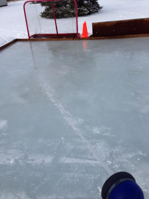 proppa_dj's tweet image. Getting the ice prepped for @cbchockeyday tomorrow! #HockeyDayinCanada #FastIce
