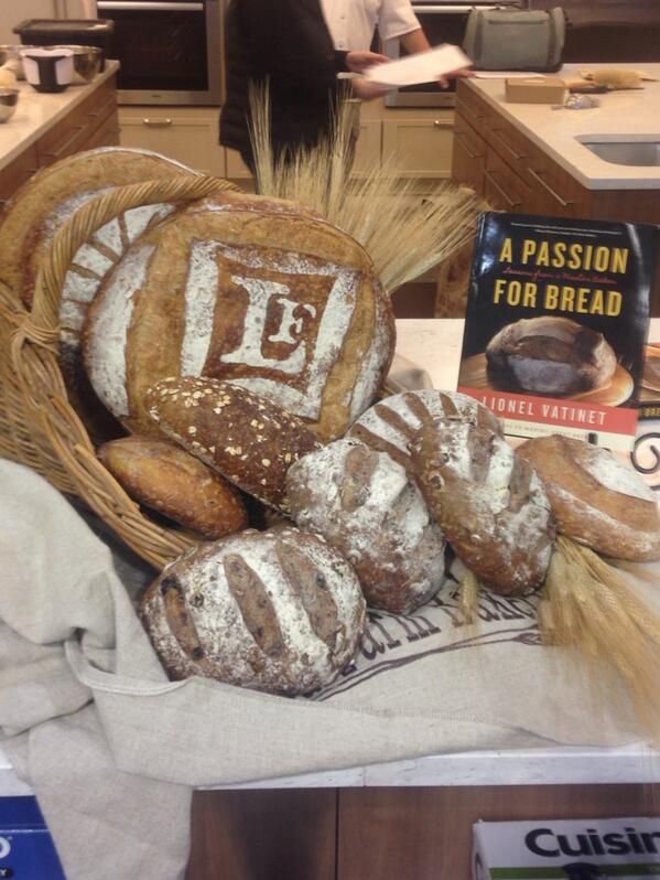 ChefAndFatman's tweet photo. Amazing bread with Chef Vatinet at East Cobb Chefs Warehouse right now! @ChefErikHoldo http://t.co/k60kkxIXaM