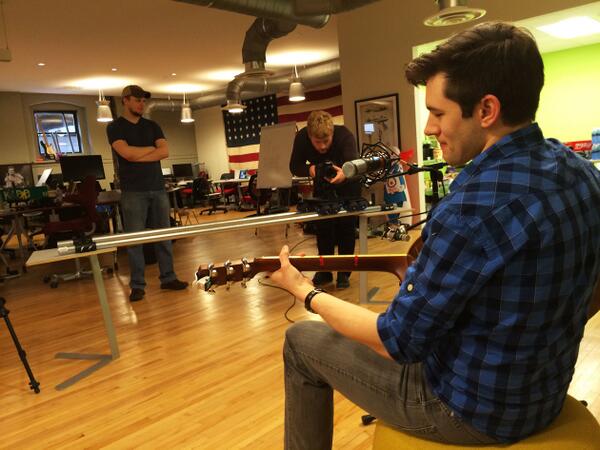 MadeInNetwork's tweet photo. today @robertmgay came into our office to play for us! do you want to come play, paint, cook, draw, create? c'mon! http://t.co/6bHBAVskH0
