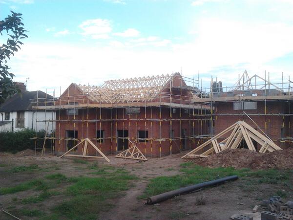 RGBrickwork's tweet image. 2 fours beds we built in 2013