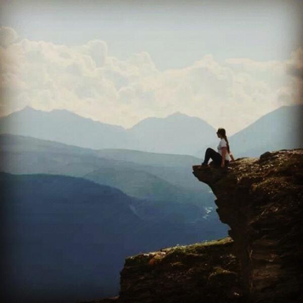 NatlParksPhotos's tweet photo. Don't settle down and sit in one place. Move around, be nomadic, make each day a new horizon! #Alaska #intothewil... http://t.co/o9nXjAhf4H