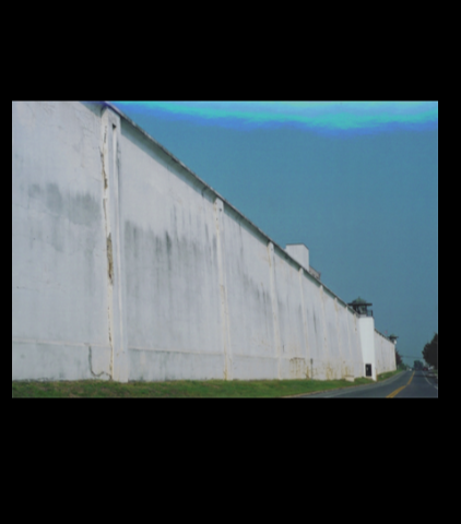 aalleeyyddaaa's tweet image. Visual representation of my wall to everyone. #myfront