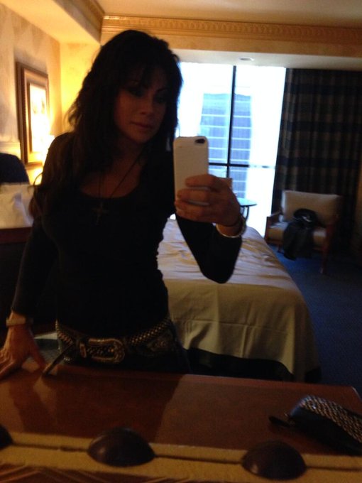 AVN today http://t.co/iPbKcew7V9