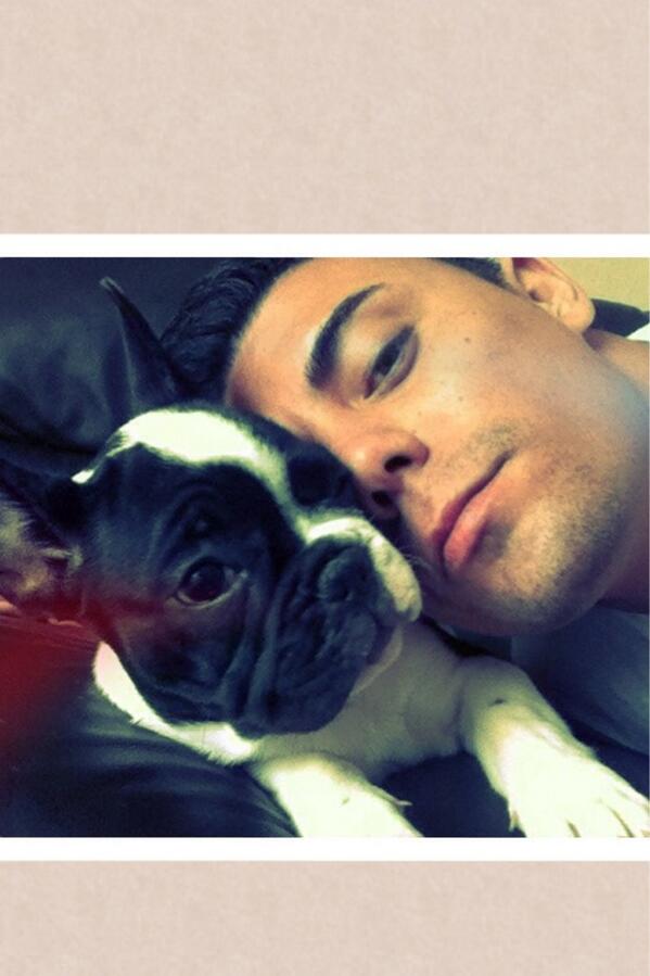 MatiaSOfKinG's tweet photo. Cn mi amigo Milán :) http://t.co/3rOKkT39aX