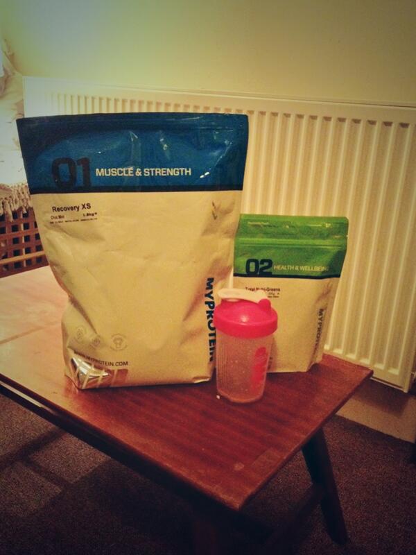 GreenallTom's tweet image. Saying goodbye to post training DOMS with this little kit. #trainingrecovery @MyproteinUK