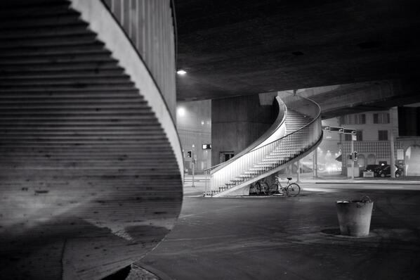 ZwitscherToni's tweet photo. Urban Geometry. #leicaimages #photo #m9 #zurich http://t.co/MSeT914H8E