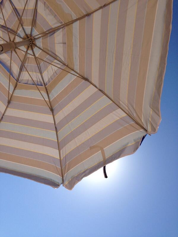 kiriwhite's tweet photo. Day 2 #sunnysaturdays perfect beach weather #100happydays http://t.co/t4yCeKL0J5
