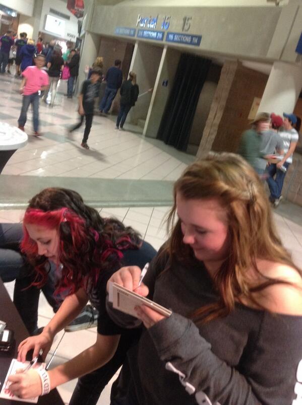 umwinterjam tweet picture