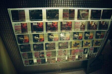billycookradio's tweet photo. Records in japan Infront records http://t.co/XY6C0T0u2p