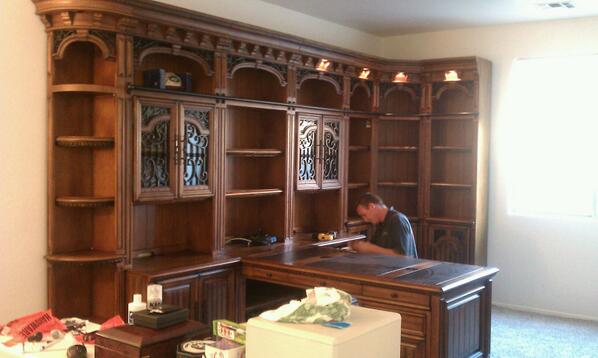 dontkickthekat's tweet image. Finally his office is done! Thanks #homespaces