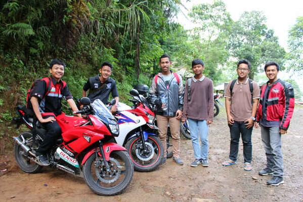 RiderOnTheMove's tweet photo. http://t.co/r4SH4K5u8U