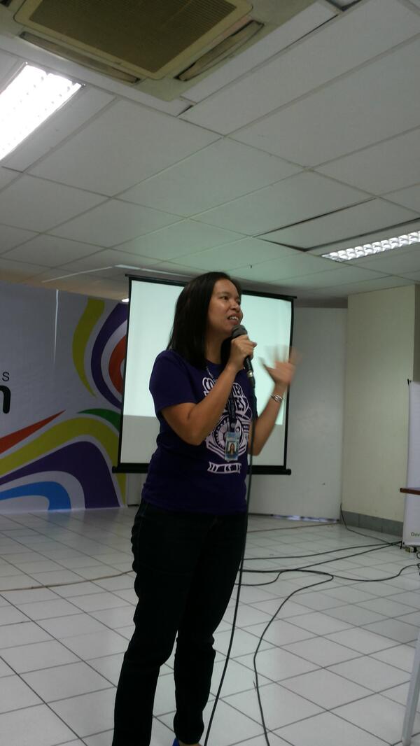 addu_cs's tweet image. Ma&apos;am @MichelleBanawan at #adduDevCon @addu_accss