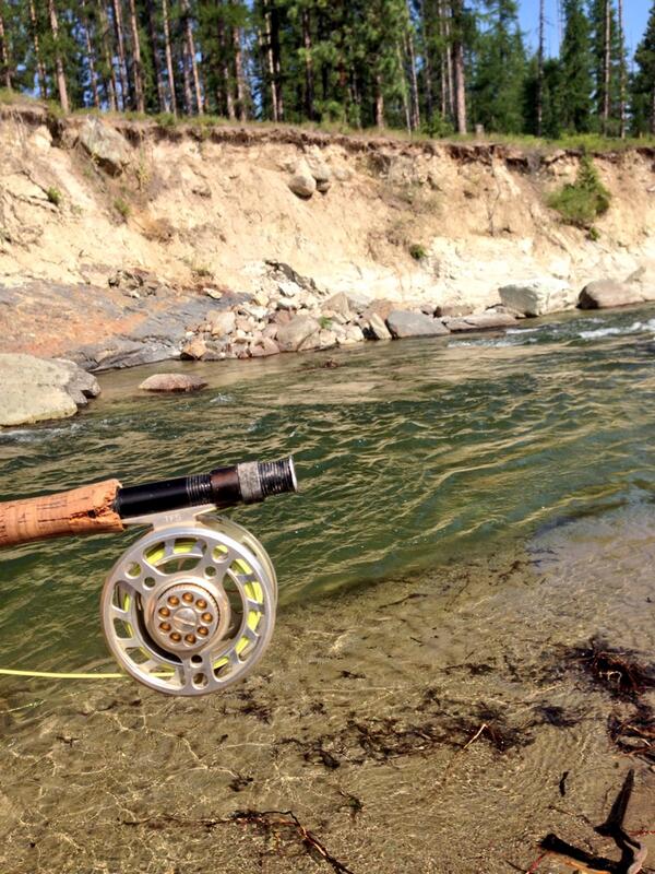theflyguyss's tweet photo. Nothing better then this #flyfishing #dryfly #trout #theflyguys http://t.co/goLyoZTJEr