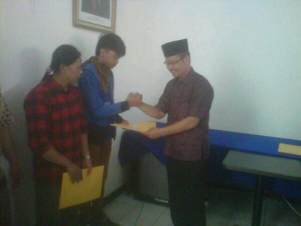 anepjhonf's tweet photo. #sukses !! 17-1-2014 Pelantikan karang taruna kelurahan balong gede @KarangTarunaRGL http://t.co/H2pfjtxqiy