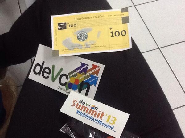 chua_chups's tweet image. Whoooo!! 100 starbucks Gc and raglan!! Thanks #adduDevCon