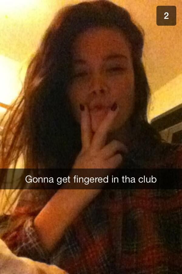 Geraint_95's tweet photo. @Beckyysc goal for tonight #gaggingforit #moist #sheknows #everyoneknows http://t.co/curHuI3hKo