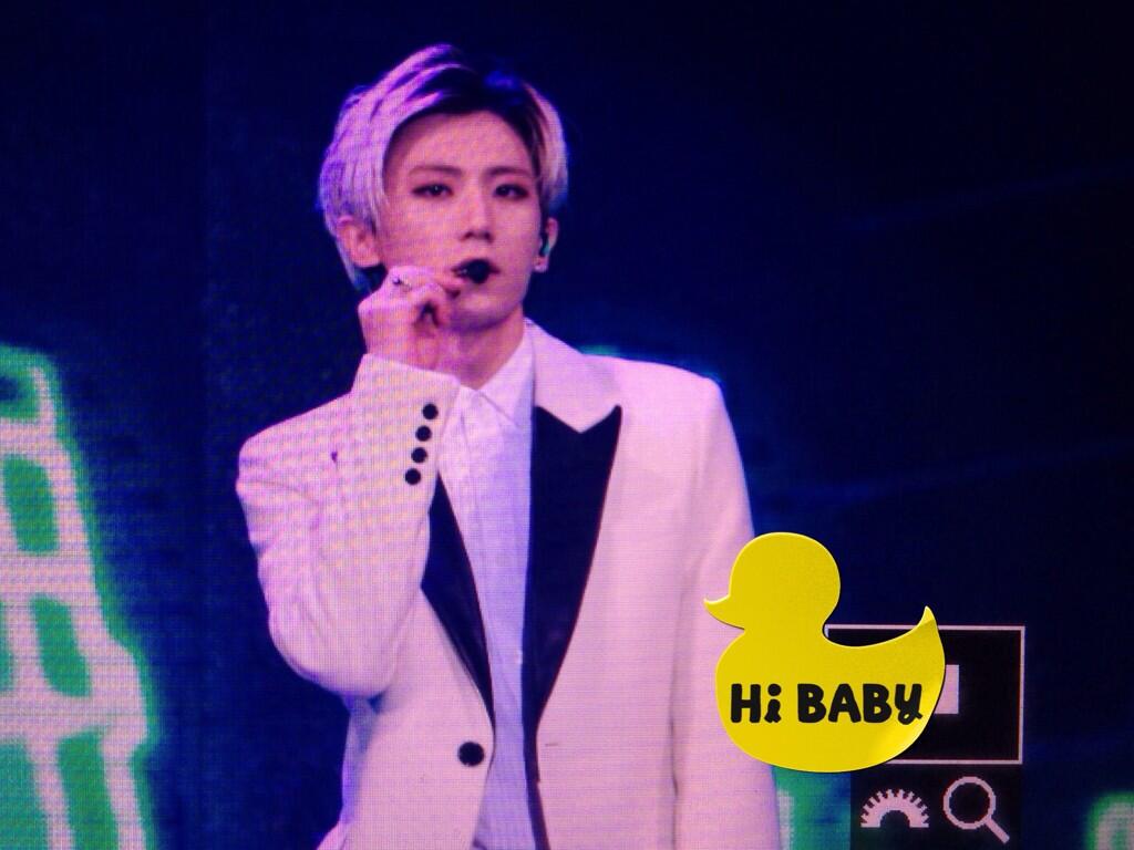 BeP3bxoCAAAoLaL.jpg:large