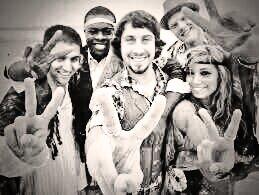 PentatonixIND's tweet photo. PTX http://t.co/aBlLp1OT2H