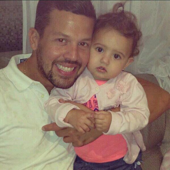 aular_diego's tweet photo. Mi hermano y mi princesa!!! http://t.co/IhfJb7e7KV