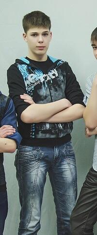 Just me :) ( Просто я :) )