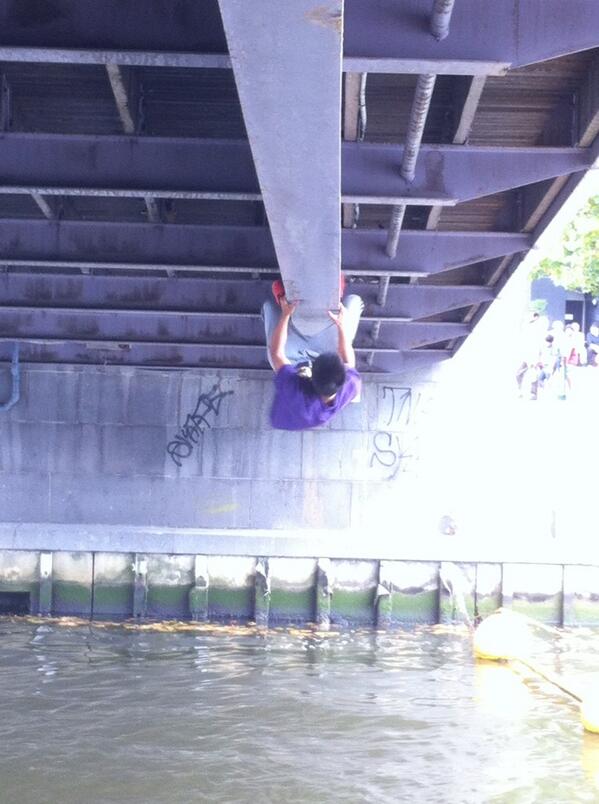 theOshow23's tweet photo. @mattdnicholas @BigShaggsy @bigsvirka #ponyisland #parkour #oarf http://t.co/UYHLgbJbq1