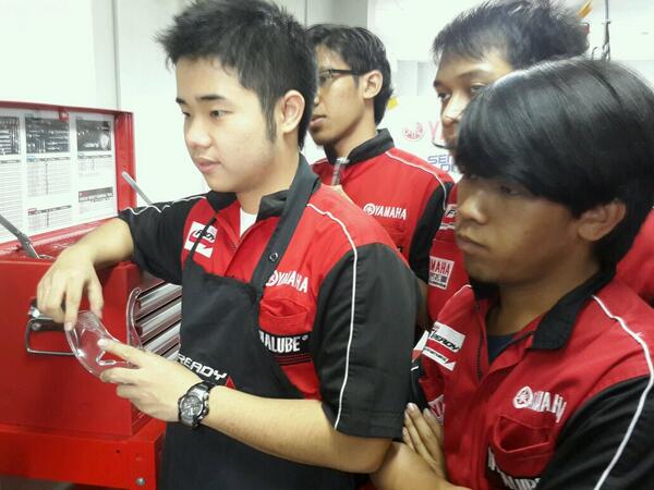 Teknik Mesin ITB'12 tweet media
