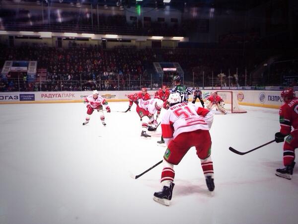 spartak_hc's tweet photo. #AVTSPA http://t.co/fcOHB3dJe0