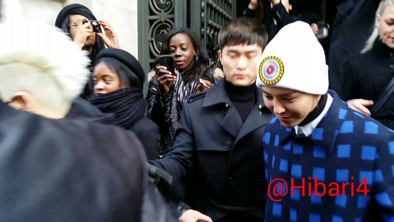 BeQWJ5pIEAAlTRl.jpg:large