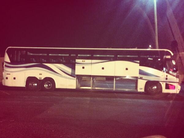 fbcsylacauga's tweet photo. WAKE UP EVERYONE!!!It is time to go to winter retreat 2014. The bus is here!!@strengthtostand @FBCSylStuMin http://t.co/3NauC9GUZI