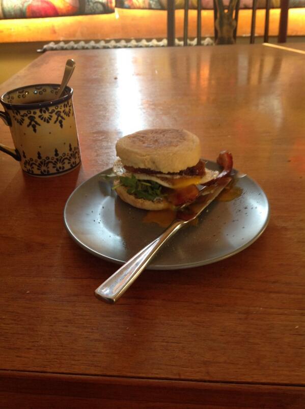 Calyxberry's tweet photo. #BreakfastOfChampions http://t.co/a4lfoWCRll