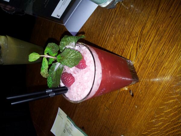 Emily_Leah's tweet photo. Jameson Cocktail #Dublin http://t.co/V7LQnWiqu9