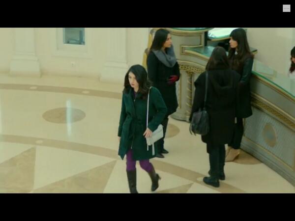 #medcezir #eylül'ün kabanı Scotch&amp;Soda <a href="/scotch_tr/">Scotch & Soda TR</a> 
Kazağı ve pantolonu #Berenice @goksetekstil 
Çizmeleri <a href="/incideri/">İNCİ</a>