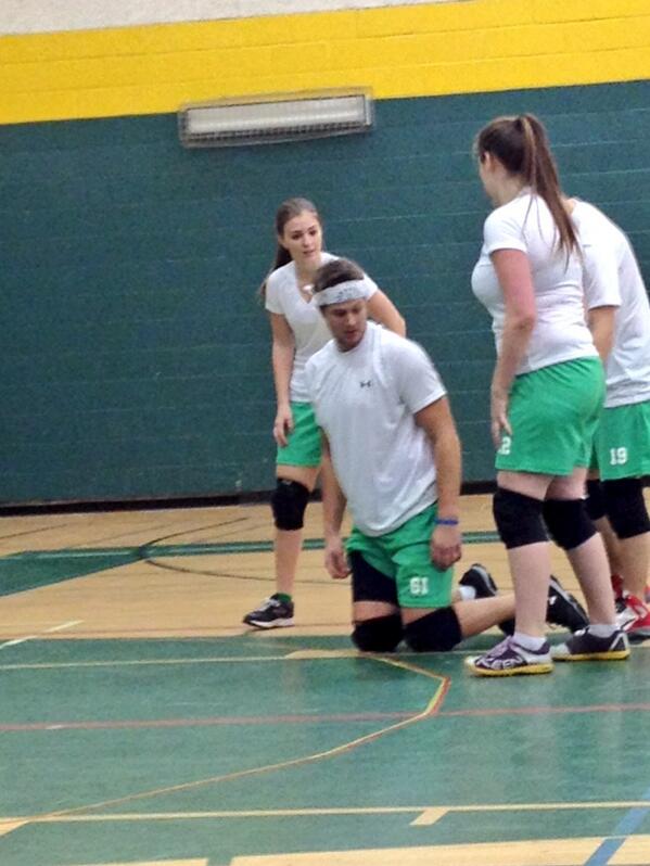 mothurlow's tweet photo. #teamsasky warming up their Tchoukball strategy #crazyprairiefire #jdcwest http://t.co/TEcPE7tlQY