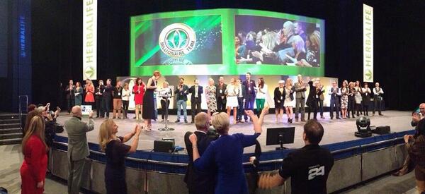 Tonewithtone1's tweet photo. Brand new millionaire team members 2013!! There was only 13 in 2012.. Unbelievable growth in the UK right now!! http://t.co/etWYzYEEZe